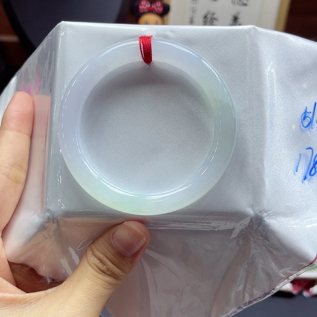 未镶嵌手镯翡翠12 号