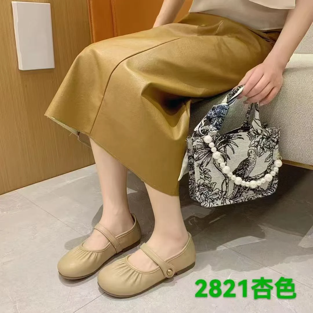 XD复古圆头褶皱一字扣单鞋2821