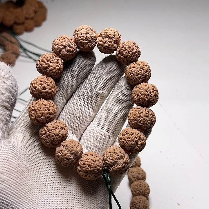 金刚菩提吊坠19细纹蜂王