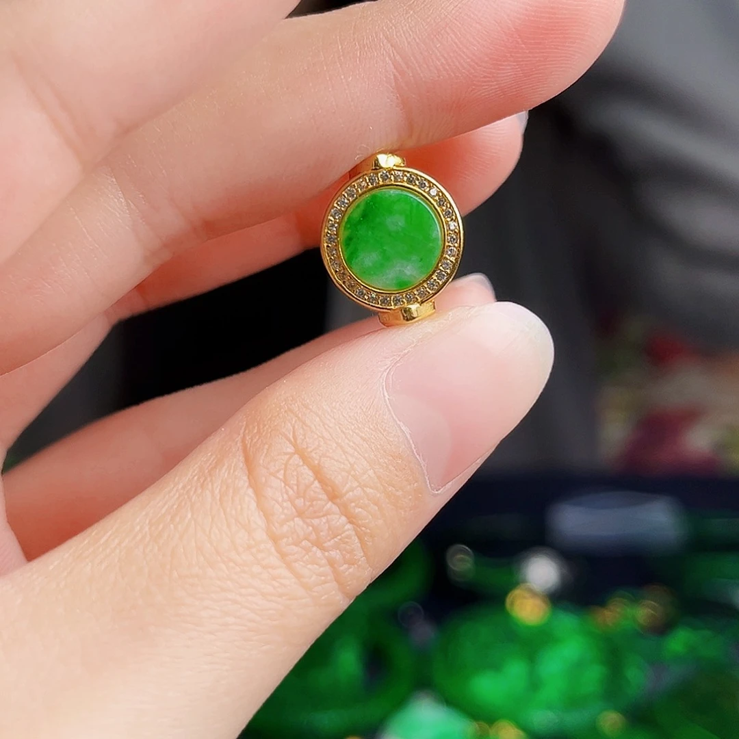 颈饰银S925镶嵌翡翠多样性