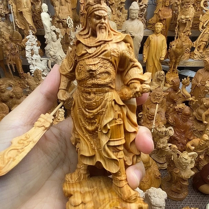 兮****柏木（崖柏）关二爷