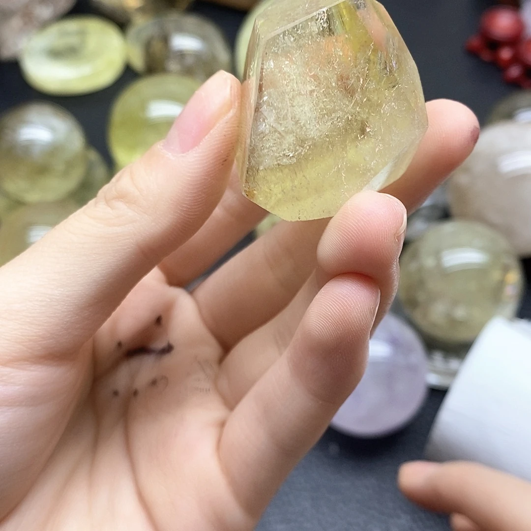 未镶嵌珠宝半成品水晶534水晶石
