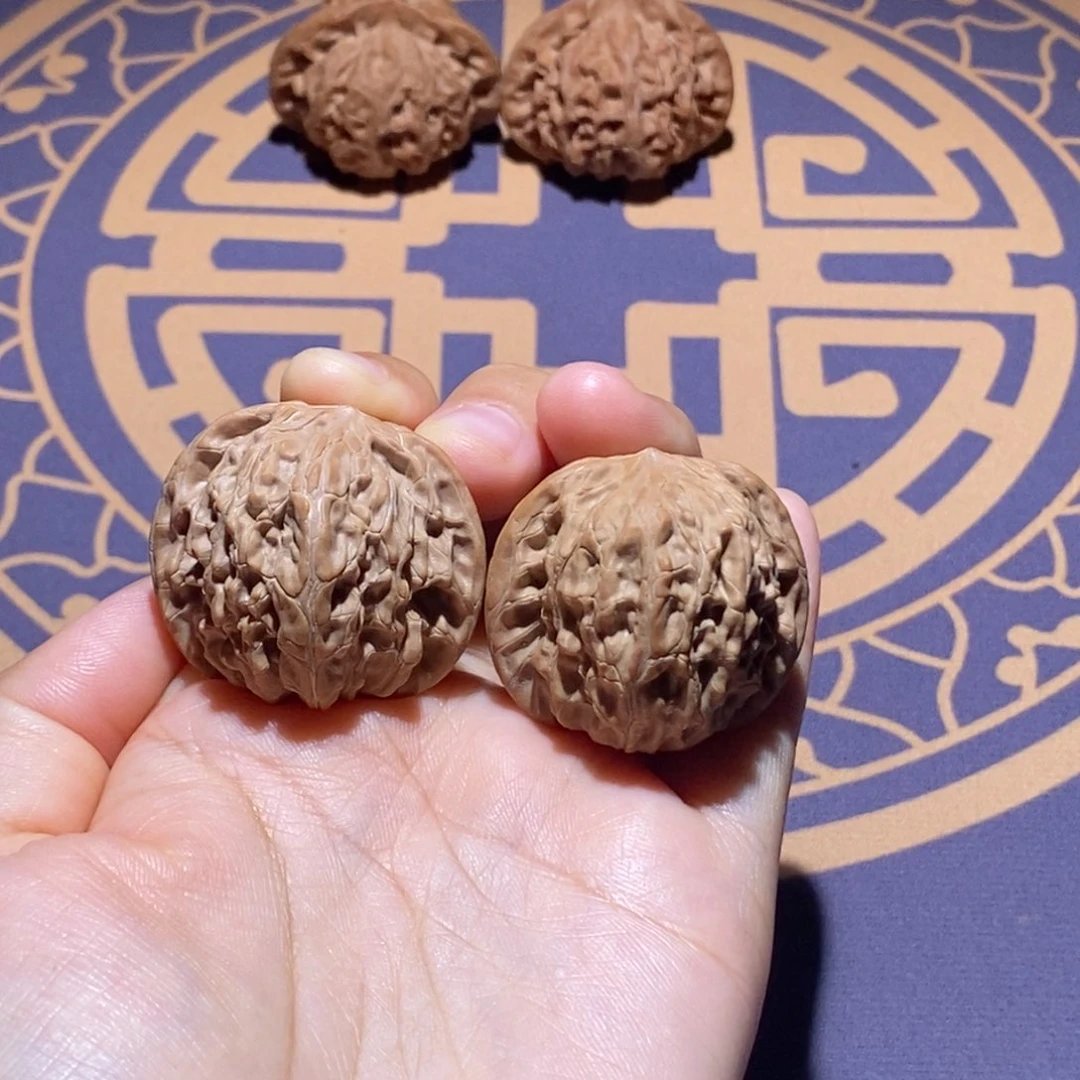文玩核桃吊坠37尺全品磨盘偏正