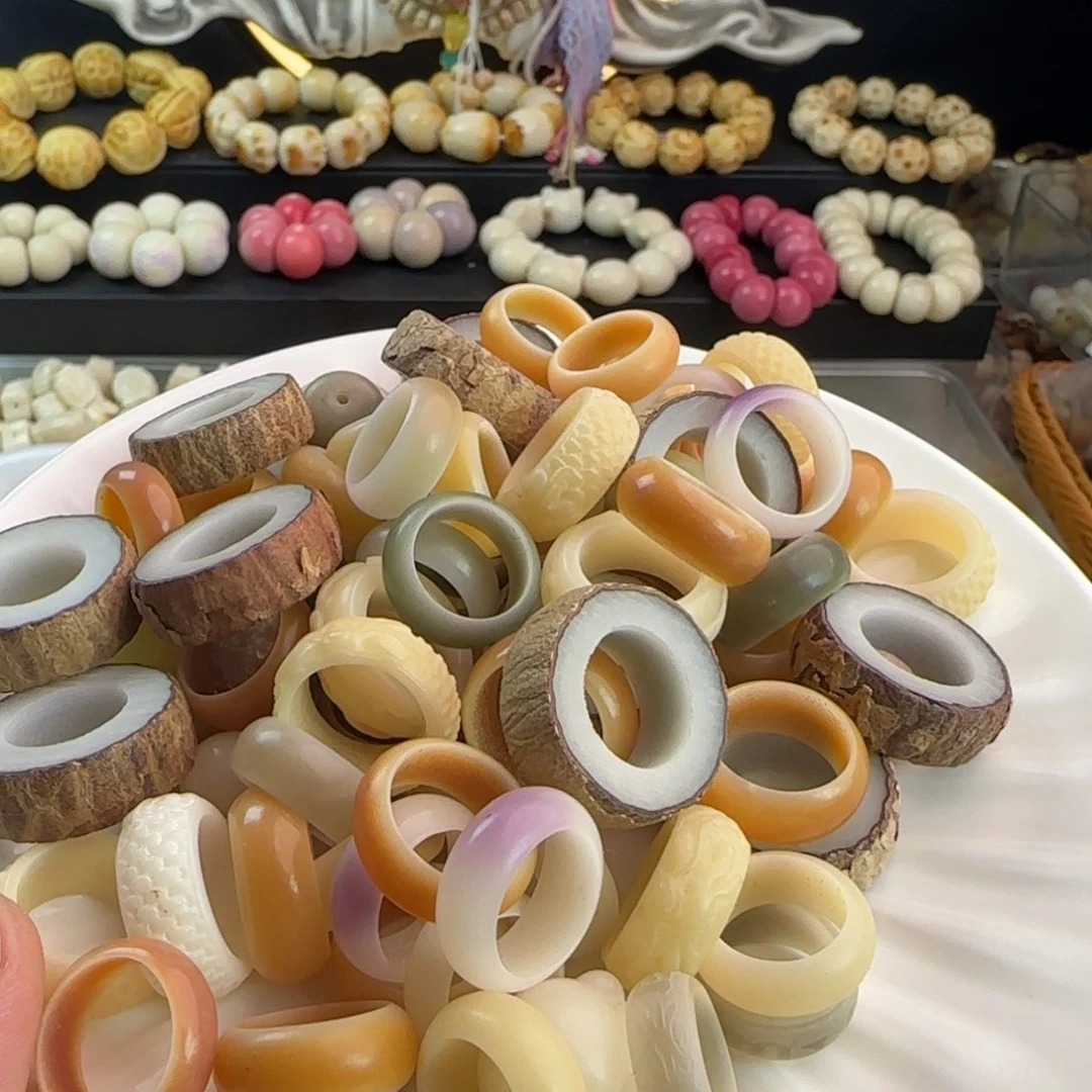 潇***晓菩提根/象牙果吊坠跑环20颗