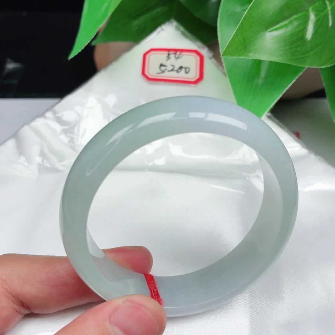 翡翠未镶嵌手镯正圈041