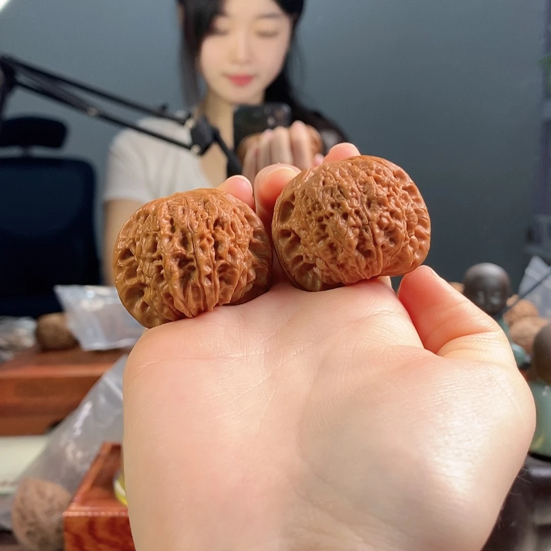 吊坠文玩核桃血麒麟