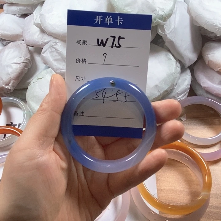 玛瑙/玉髓未镶嵌手镯