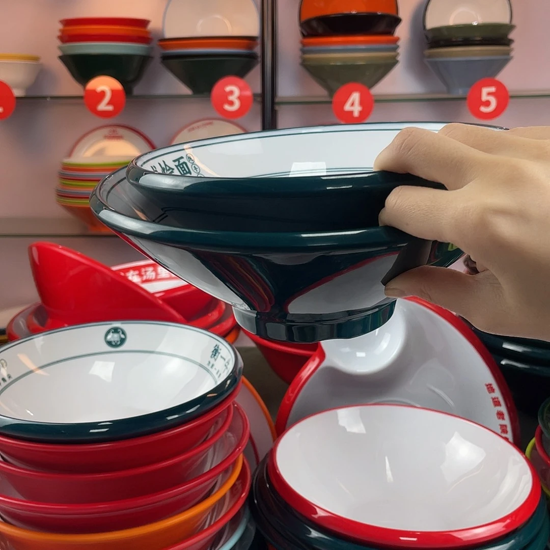 密胺9寸和10寸.2个勺子。