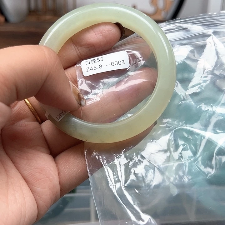 合金蛇纹石玉手镯