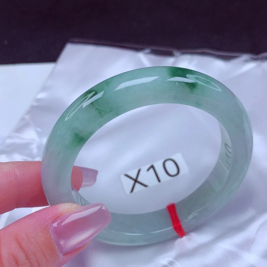 翡翠未镶嵌手镯手镯