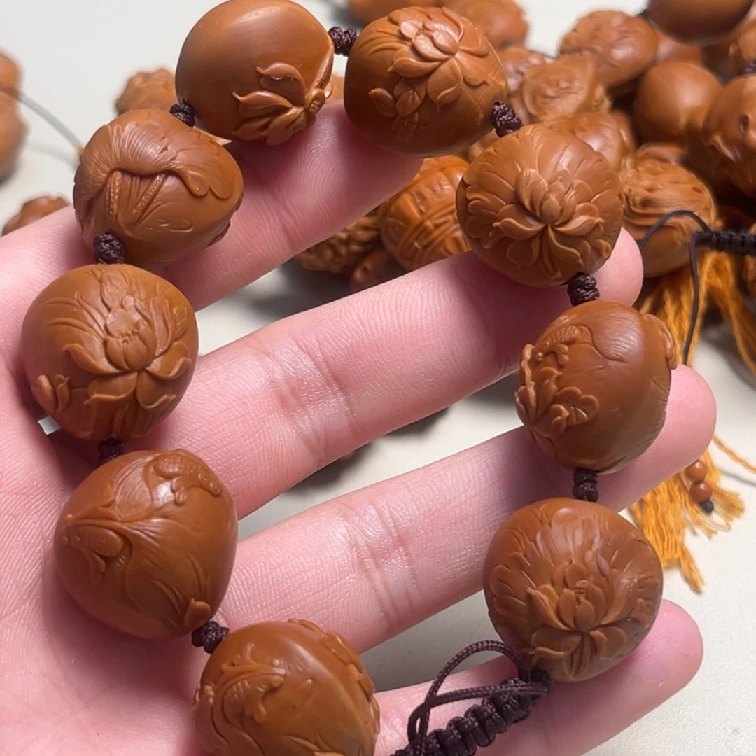 橄榄核吊坠大****来金玉满堂