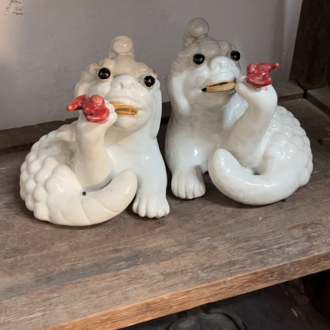 哆***咪瓷片明玉家的老物件