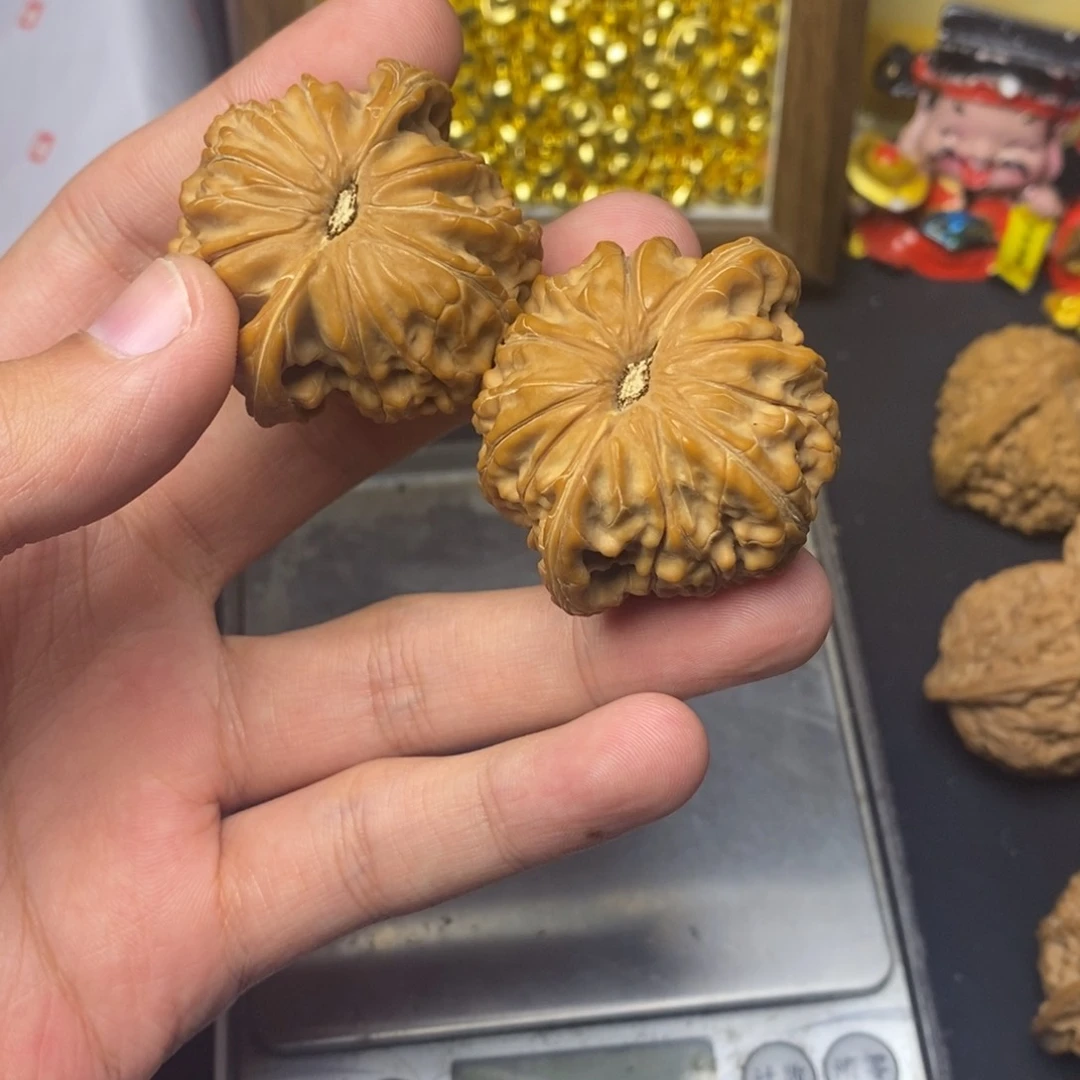 吊坠文玩核桃山地磨