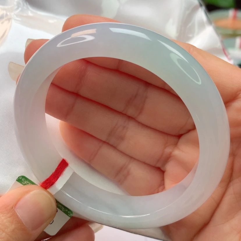 【闪购商品】翡翠手镯未镶嵌天然翡翠手镯