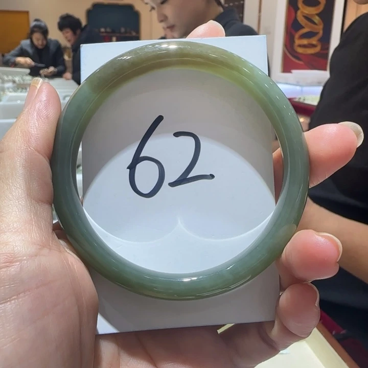 和田玉未镶嵌手镯957