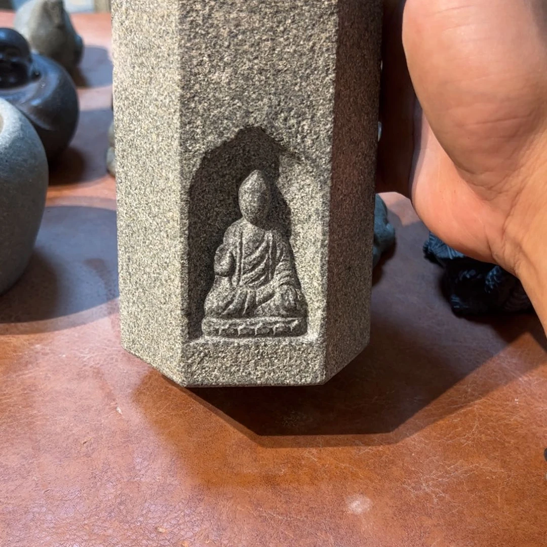 王***易石材一物一拍一物一拍