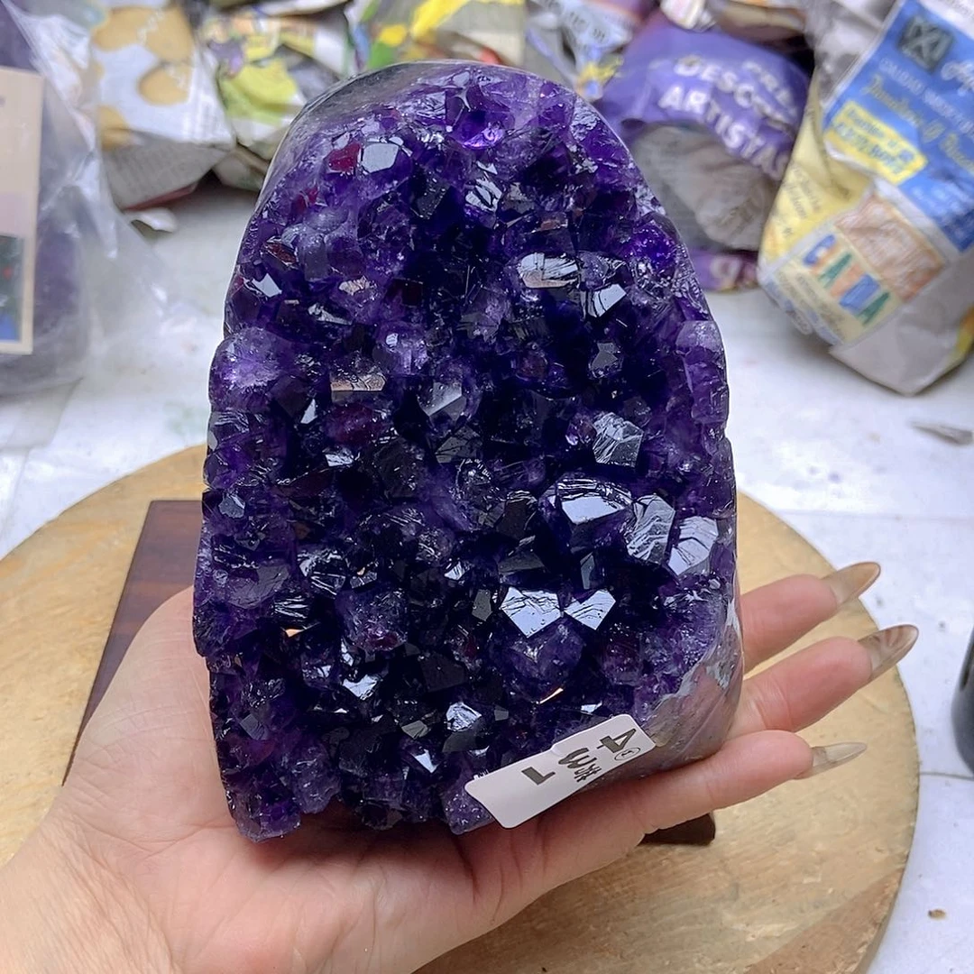 紫晶大型摆件（非配饰）未镶嵌