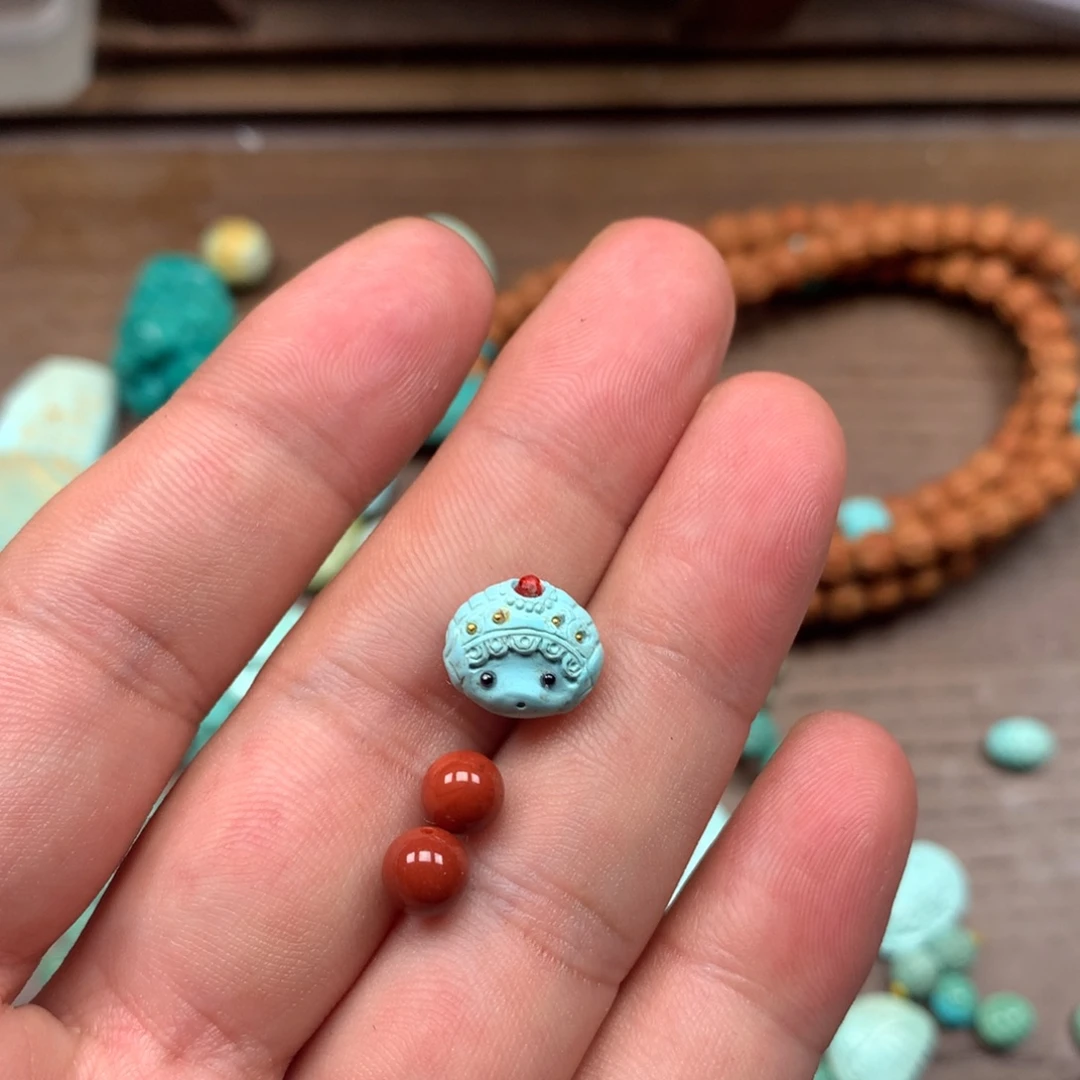 南红玛瑙未镶嵌雕刻