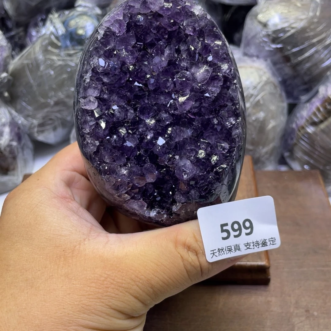 未镶嵌水晶大型摆件（非配饰）