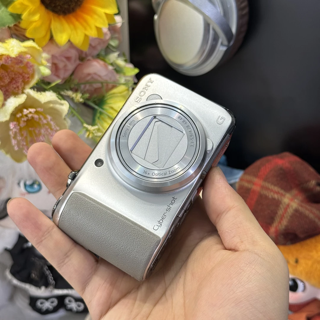 9新 Sony/索尼 索尼hx10小长焦色彩感好滤镜多1800万像素带配件