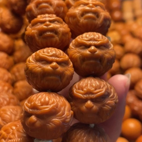 手串猴头核桃兵*哥舞台