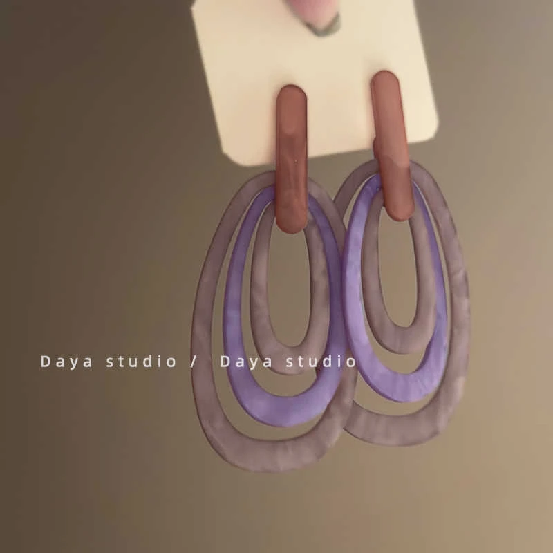 铜合金耳饰 艺术氛围感小众法式彩色树脂圆圈耳环高级感小众气质