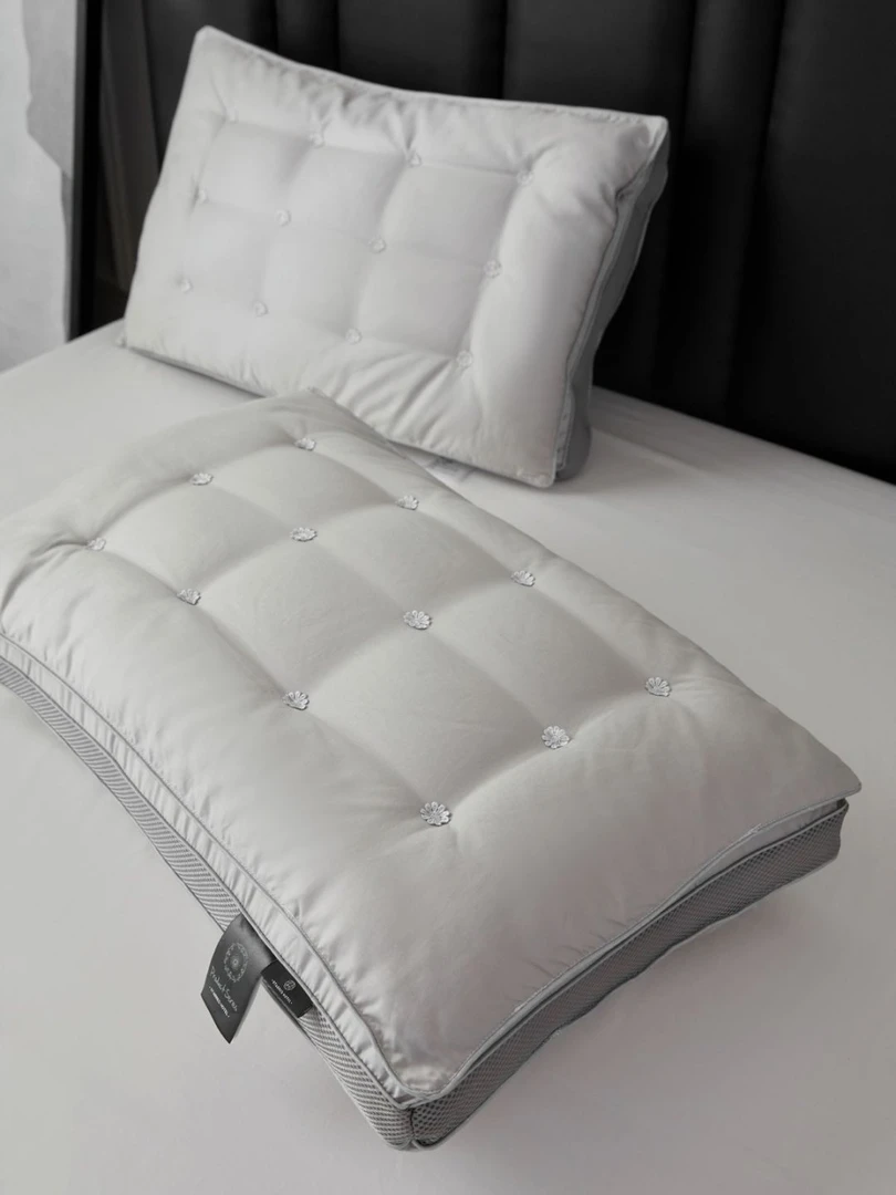 全棉蚕丝枕 护颈二合一软高枕芯48*74尺寸