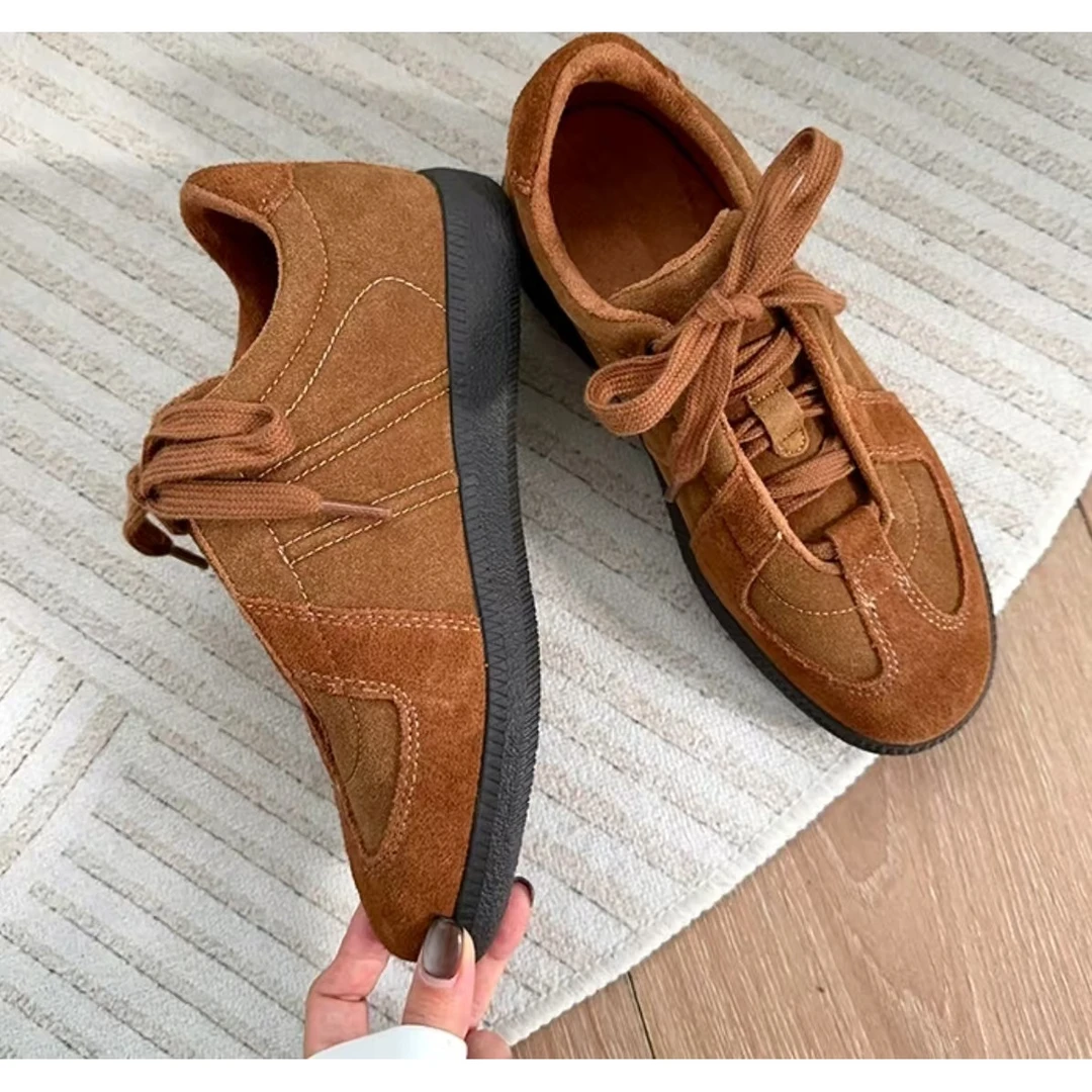 2024秋冬新款美拉德复古磨砂德训鞋女运动休闲百搭阿甘板鞋H2-555