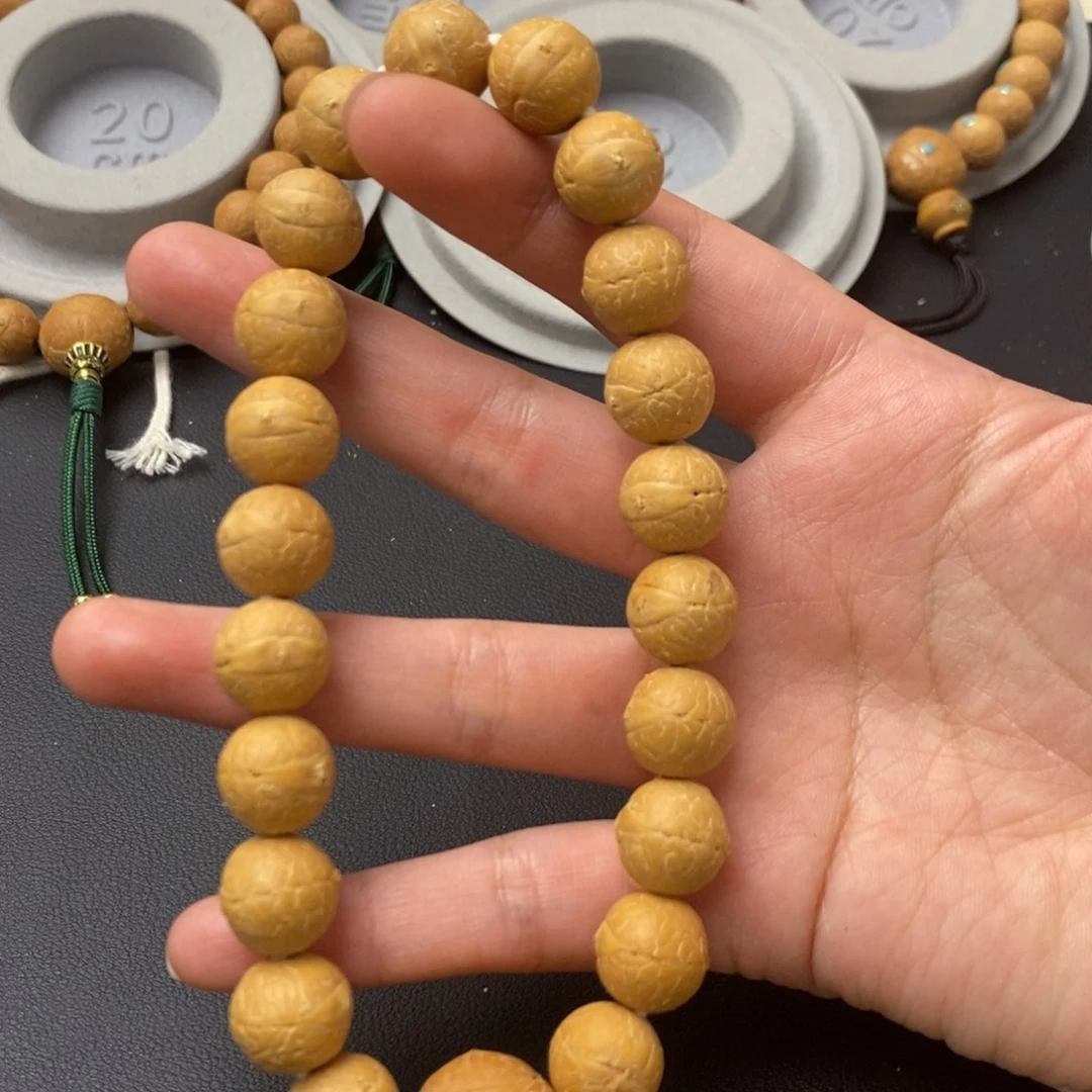 凤眼菩提吊坠12.5手串