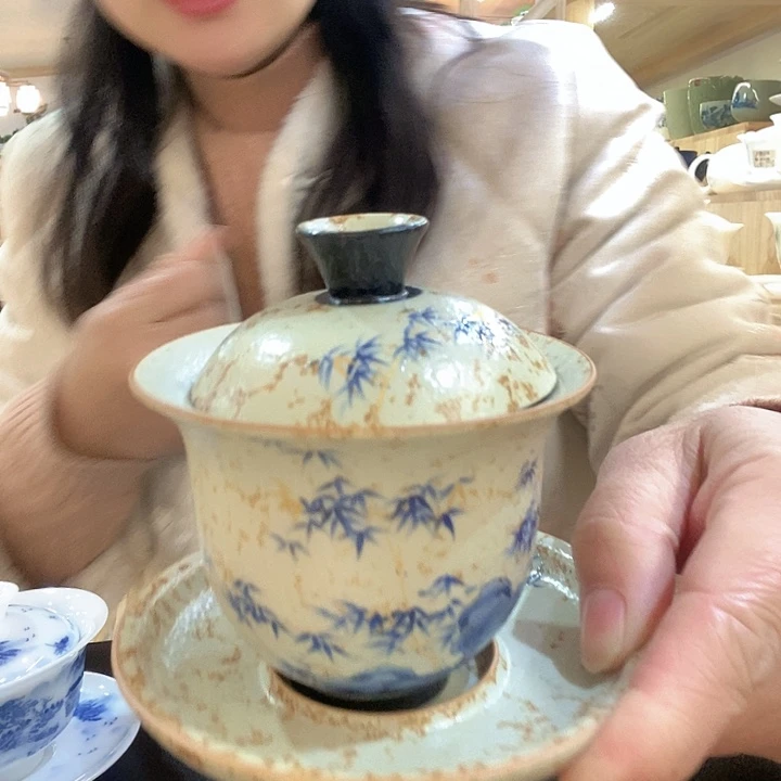 这个盖碗很不错火石烧