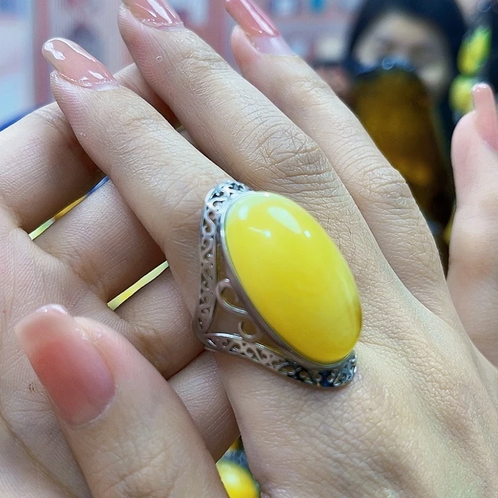 蜜蜡银S925镶嵌裸石戒指