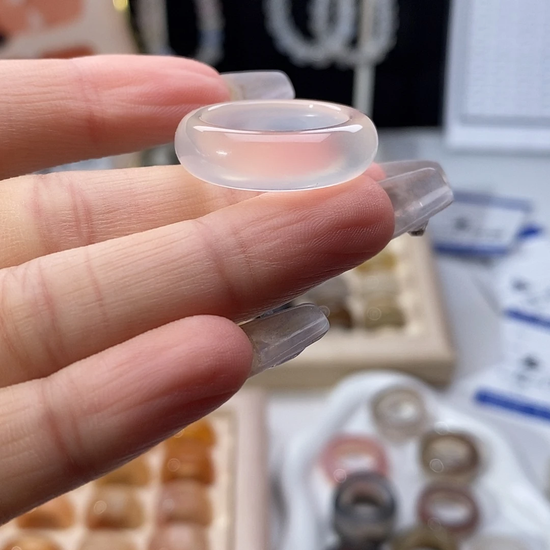 玛瑙/玉髓戒指未镶嵌22不退换19.2直径