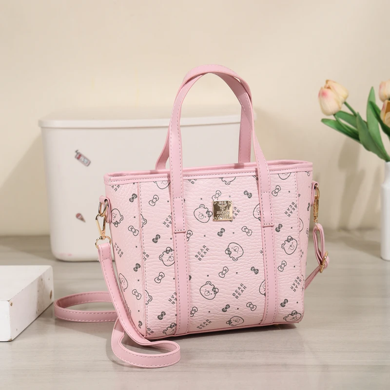 卡通小熊菜篮子托特包时尚百搭手提女包包小众轻奢单肩斜挎水桶包