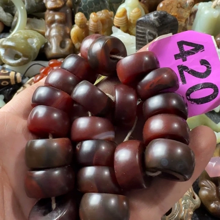 玛瑙/玉髓颈饰合金