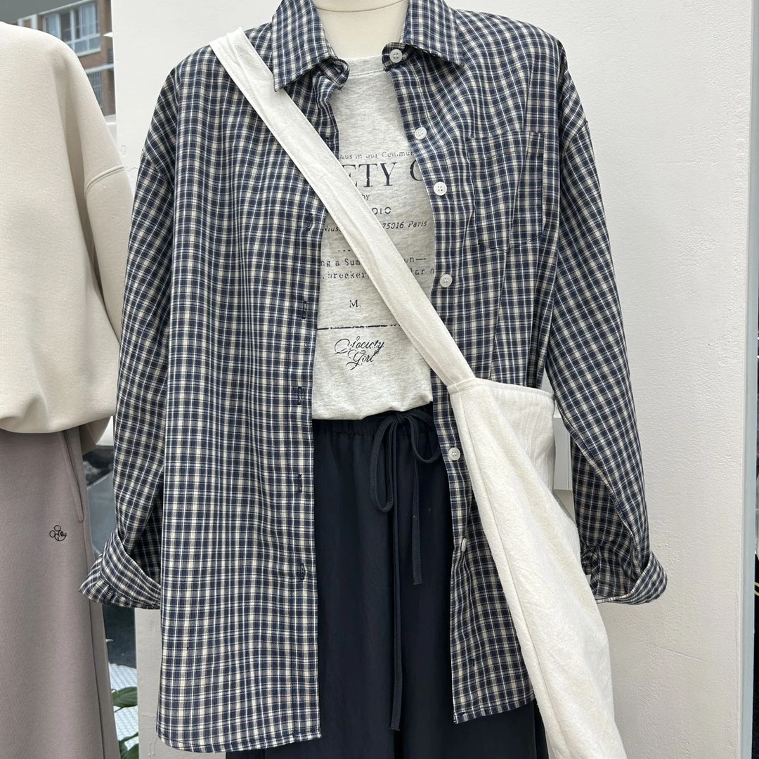 复古蓝色格子长袖衬衫女早秋宽松慵懒风气质外搭上衣