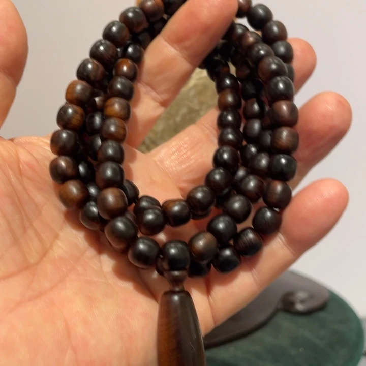 柏木（崖柏）0.8老型雷击木手链