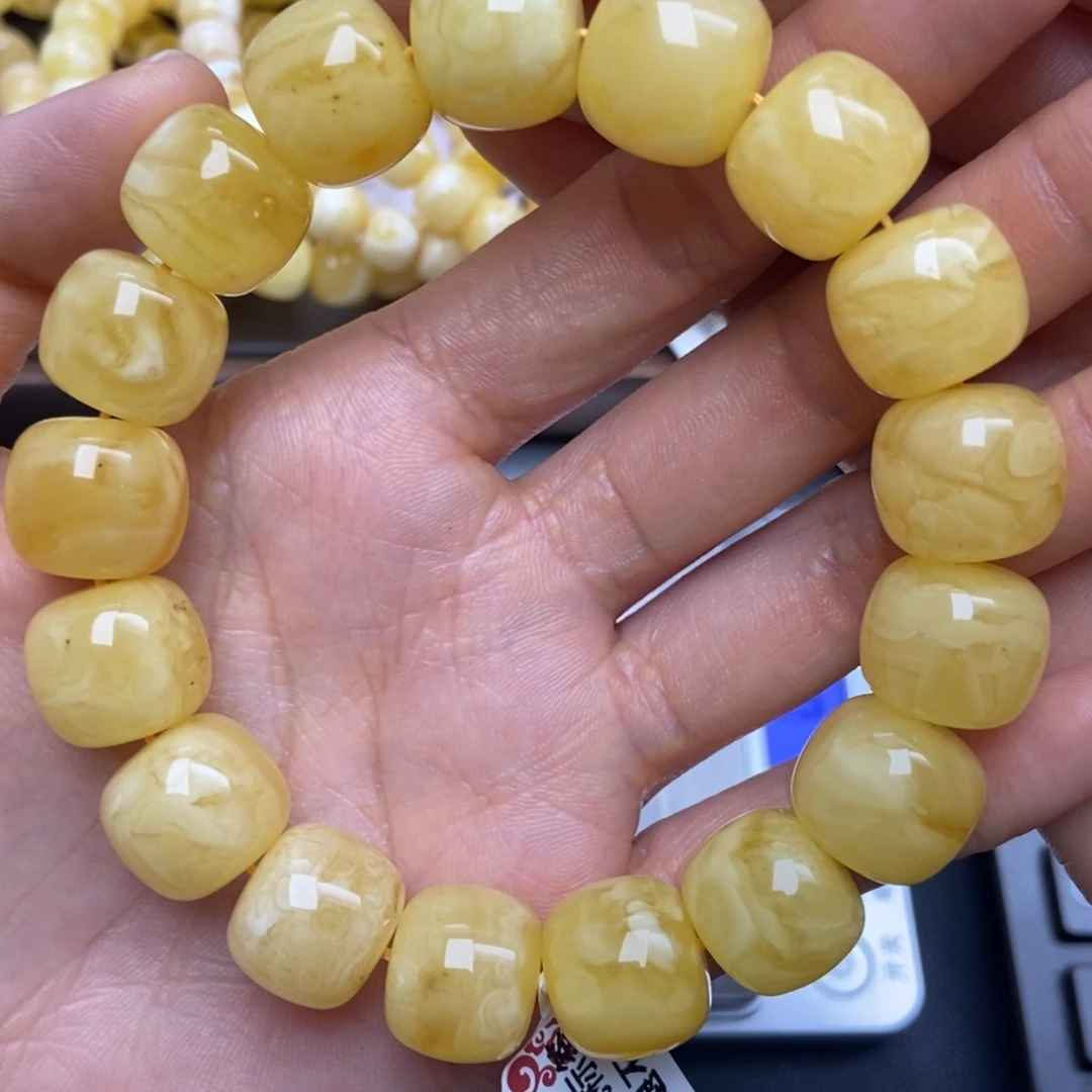 蜜蜡未镶嵌珠宝奇石65