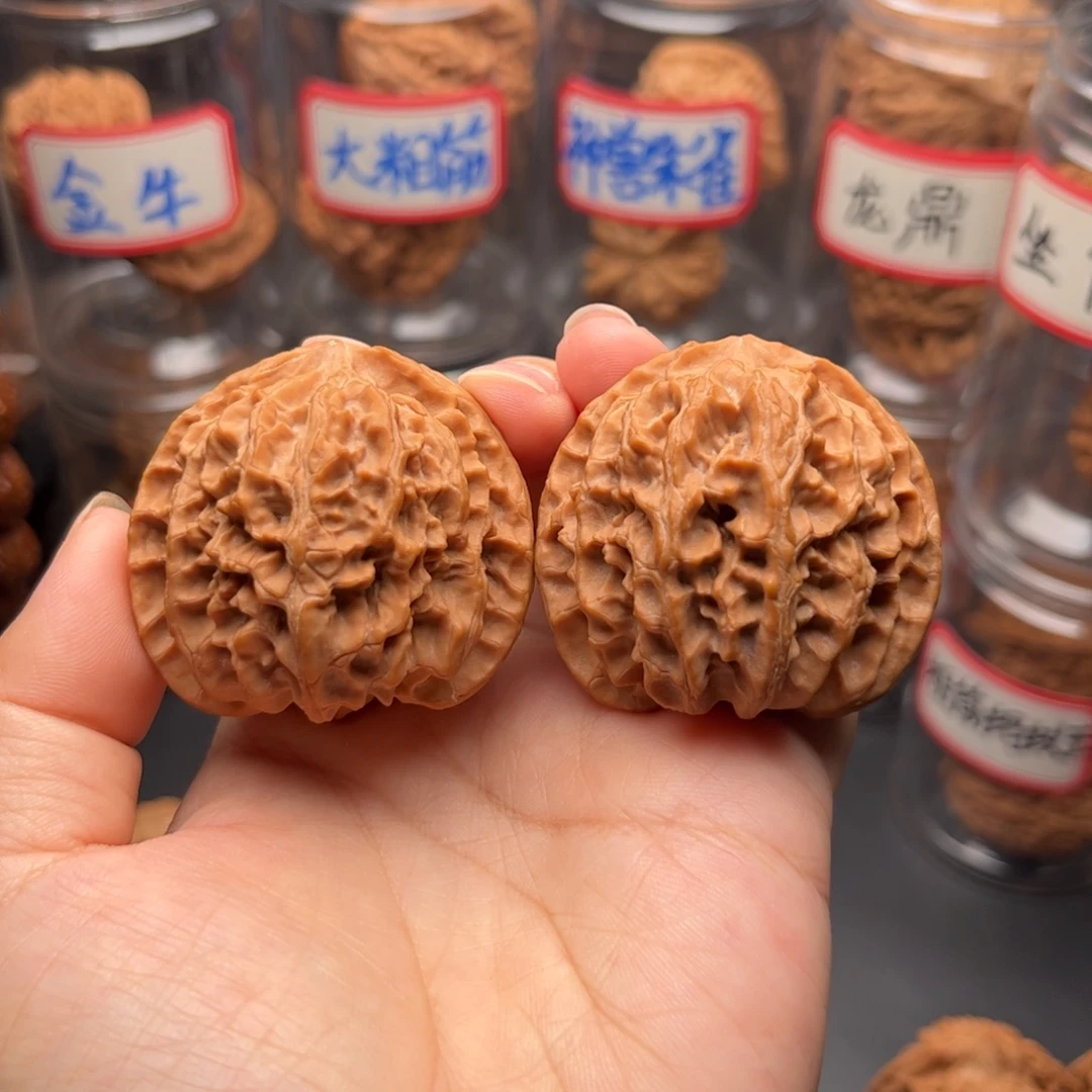 文玩核桃把件43老树苹果园