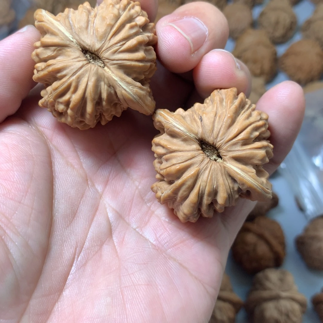 吊坠文玩核桃四座楼放漏