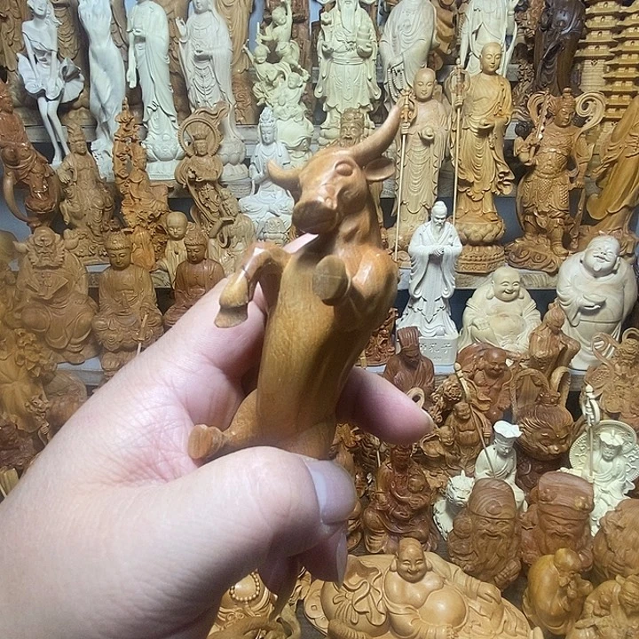 柏木（崖柏）牛气冲天