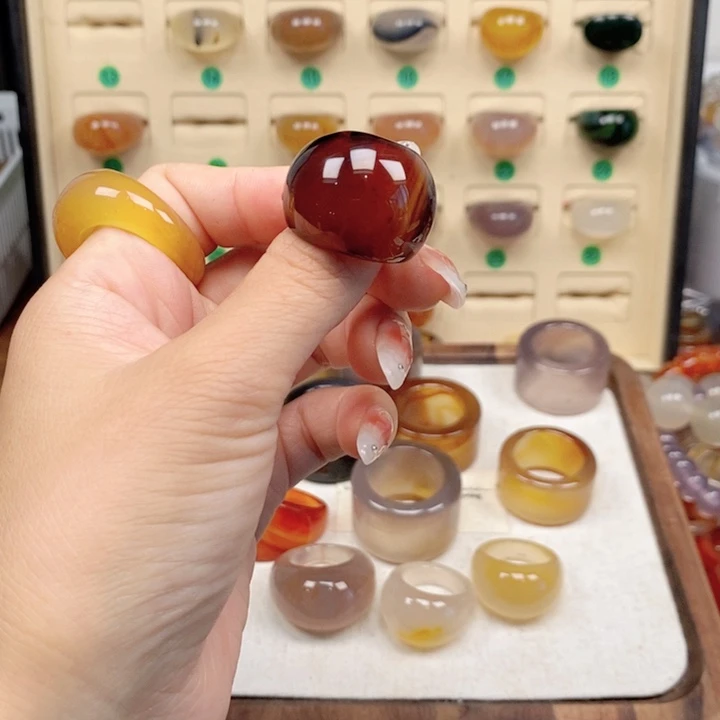 未镶嵌戒指玛瑙/玉髓又**我