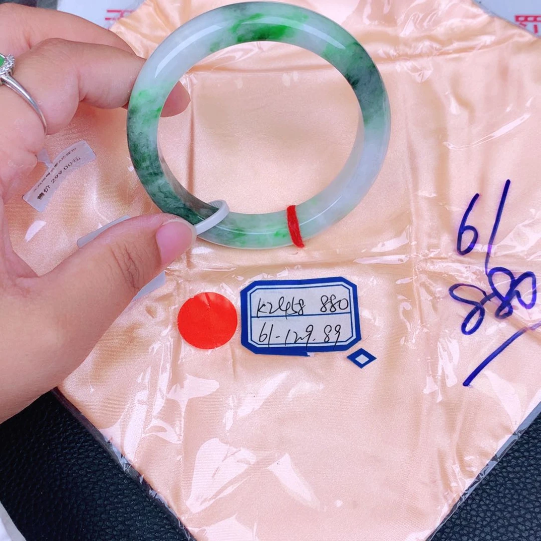 未镶嵌手镯翡翠缅甸翡翠