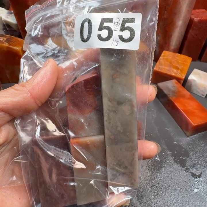 鱼****老挝石印石老挝石料