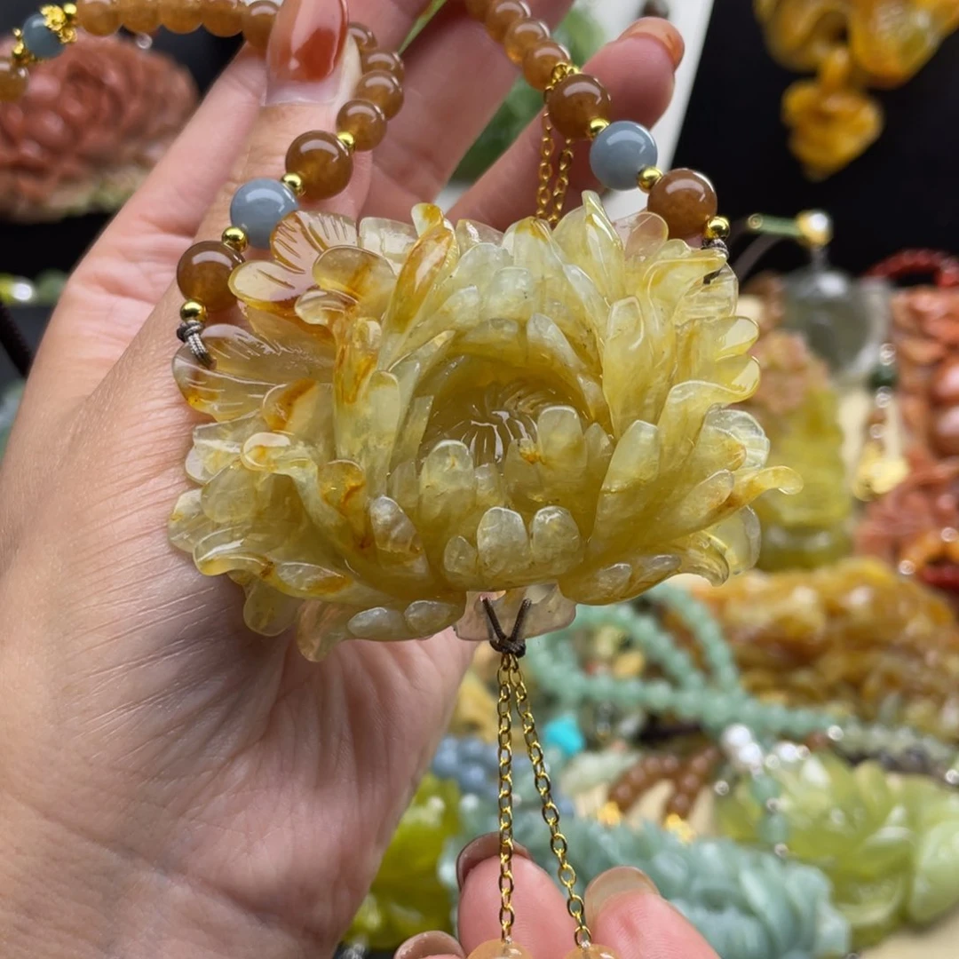 未镶嵌蛇纹石玉颈饰