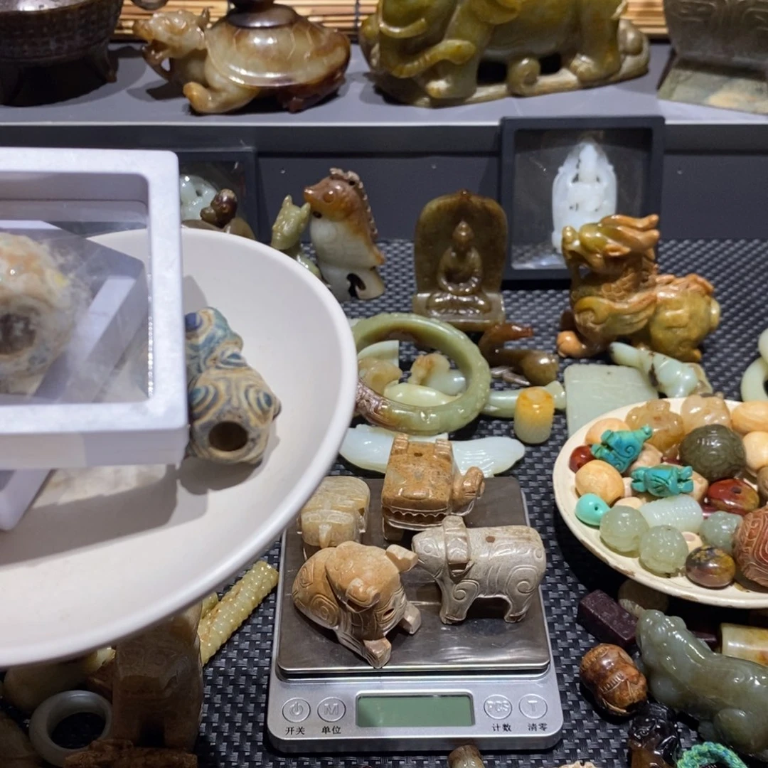 瓷片查*白底印花高档好物