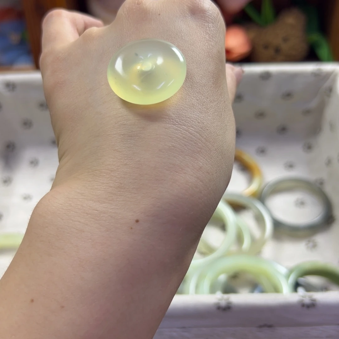 蛇纹石玉未镶嵌手镯702