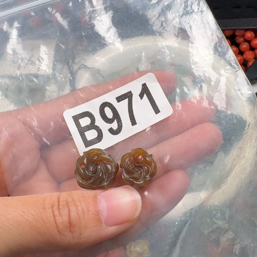 和田玉未镶嵌珠宝奇石