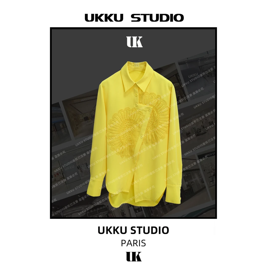 沐【UKKUSTUDIO】早春设计感重工钩花拼不规则下摆衬衫913439