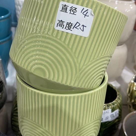 多肉绿植陶瓷花盆9.9包邮，有孔