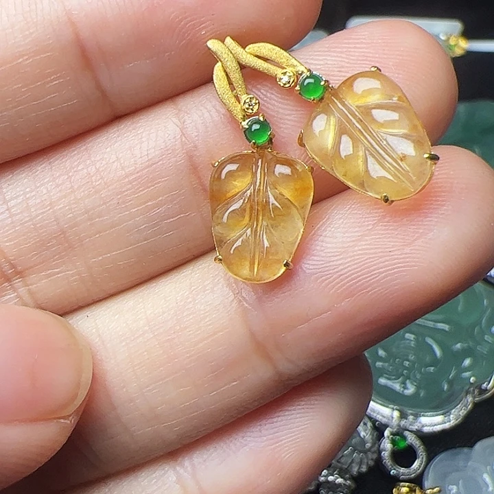 翡翠18K金镶嵌耳饰